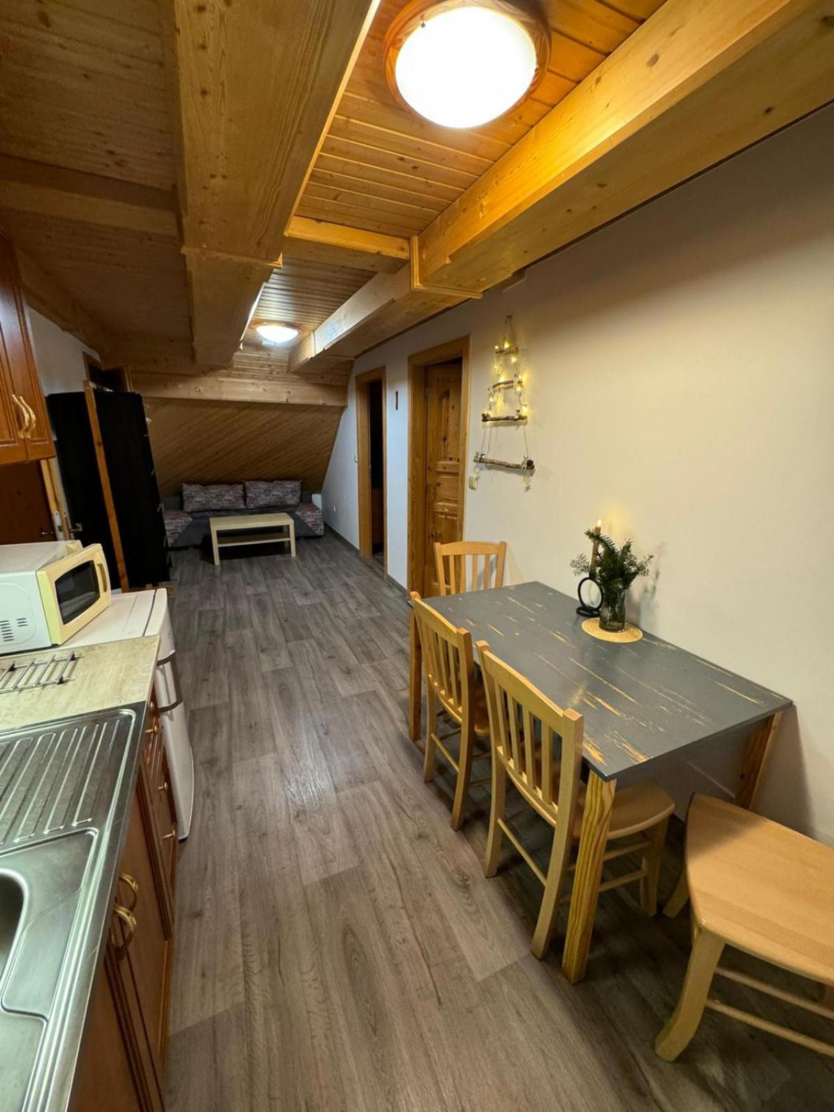 Apartmany Roudnice Jestrabi V Krkonosich エクステリア 写真