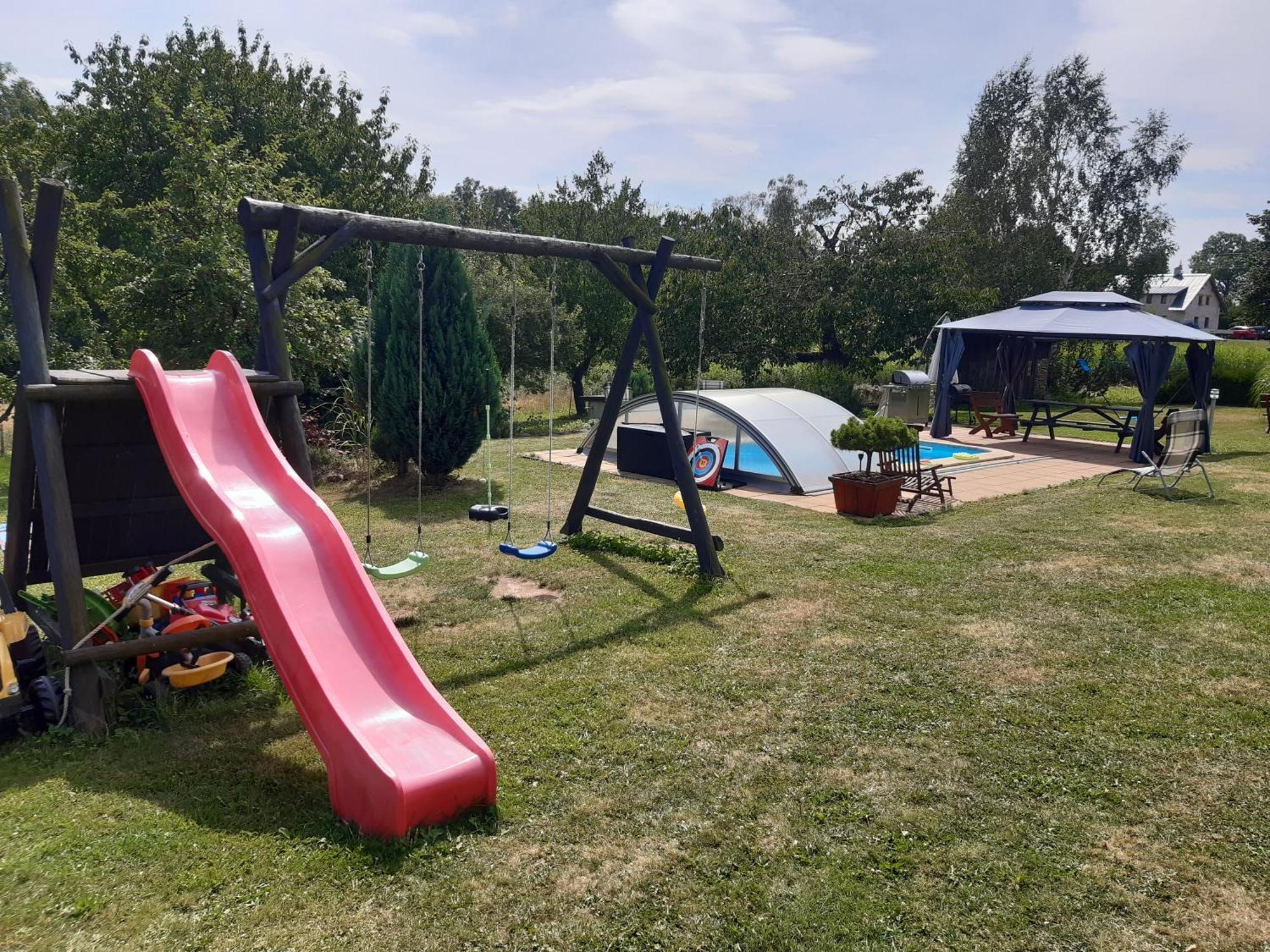 Apartmany Roudnice Jestrabi V Krkonosich エクステリア 写真